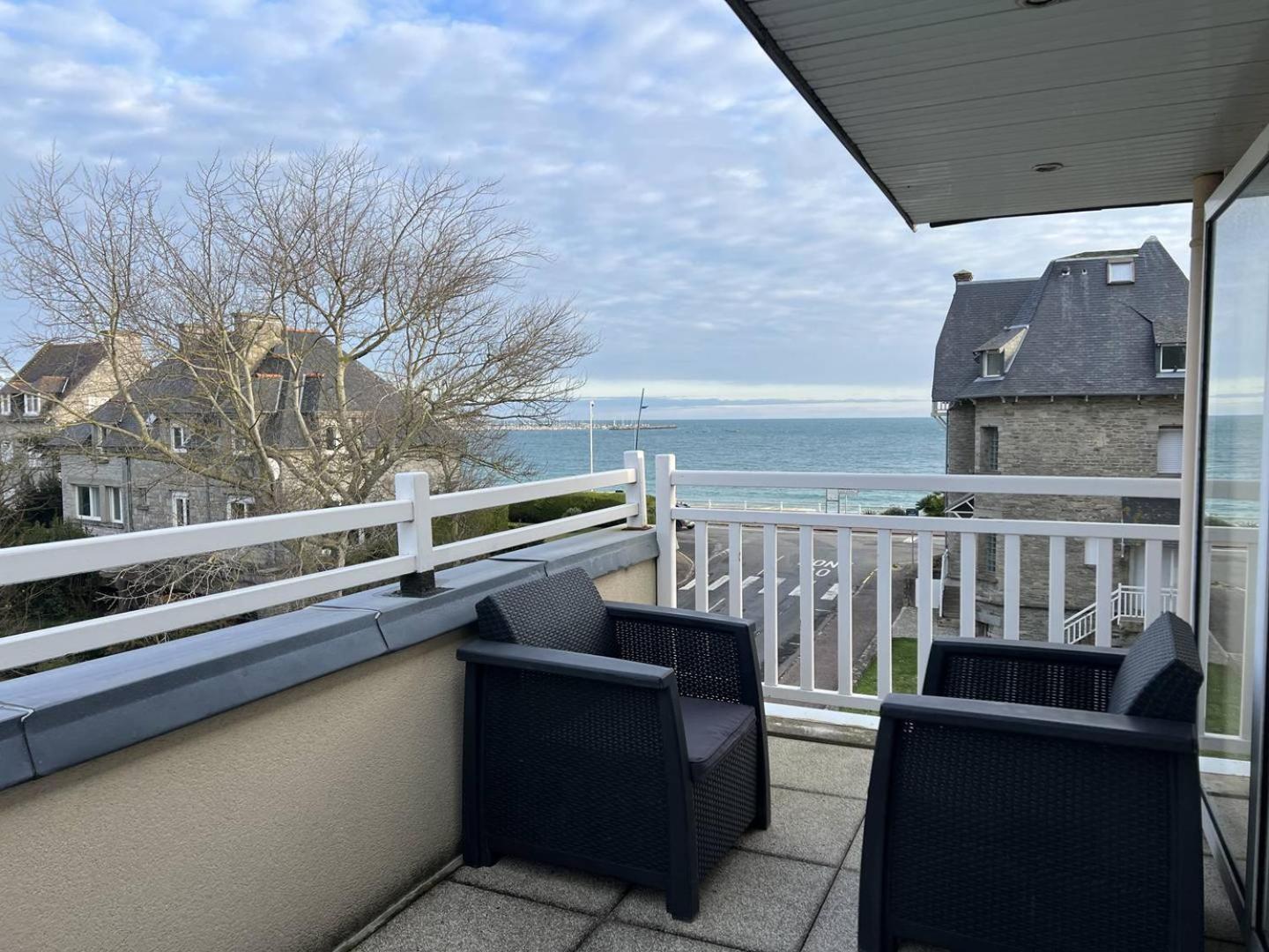390 Appartement 3 Chambres Avec Vue Sur La Grande Plage De Saint-Cast La Garde  Exterior foto